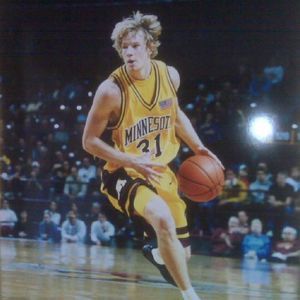 Meet your Posher, Steve